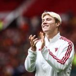 Rasmus Höjlund ist der Napoli-Toptransfer für den Angriff. © APA/afp / DARREN STAPLES