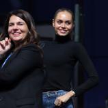 Freundin Laila Hasanovic (rechts) unterstützt ihren Jannik in Wien. © FELICE CALABRO' / Felice Calabro'