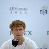 Jannik Sinner beschäftigt sich mit den Planungen der ATP. © APA/afp / JADE GAO