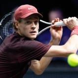 Jannik Sinner mag angeschlagen gewesen sein, war am Donnerstagabend aber doch unschlagbar. © ANSA / Mohammed Badra