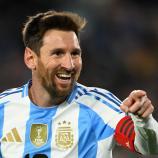 Lionel Messi kann sich vorstellen, bei der WM 2026 dabei zu sein. © APA/afp / LUIS ROBAYO