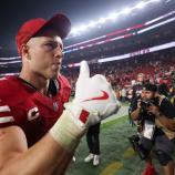 Christian McCaffrey war der umjubelte Matchwinner in San Francisco. © APA / JED JACOBSOHN