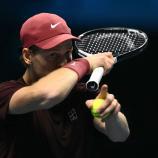 Jannik Sinner spielte wieder stark. © AFP / MARCO BERTORELLO