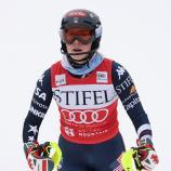Mikaela Shiffrin lässt weiter die Muskeln spielen. © APA / EZRA SHAW