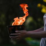 Am Donnerstag erfolgt die Übergab des Olympischen Feuers. © APA/afp / ARIS MESSINIS