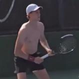 Jannik Sinner ist schon voll im Training.