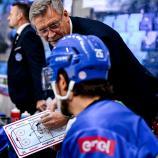 Jukka Jalonen sucht mit seinen Schützlingen nach der Olympia-Form. © David Voros