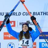 Lisa Vittozzi ist beim Weltcup in Hochfilzen auf die oberste Stufe des Podests zurückgekehrt. © Pierre TEYSSOT
