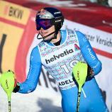 Alex Vinatzer greift im Slalom an. © APA/afp / FABRICE COFFRINI