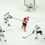 Die Unterland Cavaliers (in weiß) machten kein schlechtes Spiel, mussten sich Jesenice aber geschlagen geben. © MATIAS DEMSAR