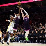 Ein bizarres NBA-Spiel zwischen Minnesota Timberwolves und Golden State Warriors. © APA / DAVID BERDING