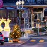 In diesem Lokal ereignete sich die Tragödie. © APA/afp / MAXIME SCHMID