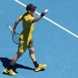 Jannik Sinner ist eine Runde weiter. © APA/afp / MARTIN KEEP