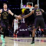 Luka Doncic und LeBron James zeigten ihre Klasse. © APA / RONALD MARTINEZ