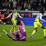 Mit der letzten Aktion des Spiels traf Carney Chukwuemeka für den BVB zum Ausgleich. © APA/afp / KIRILL KUDRYAVTSEV