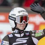 NIka Prevc bleibt das Maß aller Dinge. © ANSA / URS FLUEELER