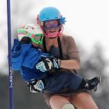 Ein Bild aus dem Jahr 2011: Sarah Schleper mit Sohn Lasse. © AFP / SAMUEL KUBANI