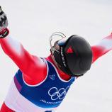 Loic Meillard ist der gefeierte Held in Bormio. © APA/afp / DIMITAR DILKOFF