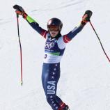 Mikaela Shiffrin liegt nach dem ersten Durchgang in Führung. © ANSA / ANDREA SOLERO