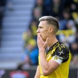 Nico Schlotterbeck bekam die Rote Karte. © APA/afp / SASCHA SCHUERMANN