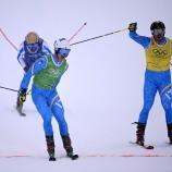 Simone Deromedis (links) und Federico Tomasoni jubeln über Gold und Silber. © APA/afp / KIRILL KUDRYAVTSEV