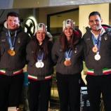 Am Montagabend stand das Villanderer Dorfzentrum Kopf, denn es wurden die erfolgreichen Olympioniken Simon Kainzwaldner, Emanuel Rieder, Dominik Fischnaller, Andrea Vötter, Marion Oberhofer und Verena Hofer kräftig gefeiert. SportNews hat vor Ort mit 2 der 6 Athleten und mit CONI-Präsident Alex Tabarelli über den Verlauf der Winterspiele der Kunstbahnrodler gesprochen. © stol