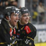 Alan Lobis hat gut lachen: Der Pustertal-Crack spielt derzeit stark auf. © Iwan Foppa / HC Pustertal