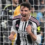 Andrea Cambiaso bejubelt seinen Treeffer. © APA/afp / ISABELLA BONOTTO