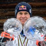 Der Franzose mit seinen Kristallkugeln (Riesentorlauf und Gesamtweltcup) aus dem Jahr 2021. © APA/afp / FABRICE COFFRINI