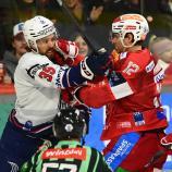 Der KAC (in rot) musste sich Fehervar erneut geschlagen geben. © F. Pessentheiner