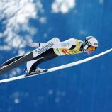 Domen Prevc stellte in Kulm einen neuen Schanzenrekord auf. © APA / ERWIN SCHERIAU