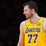 Ein Foul von Luka Doncic wurde zurückgezogen. © APA / RICH STORRY