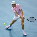 Für Jannik Sinner geht es Schlag auf Schlag weiter. © APA / MATTHEW STOCKMAN