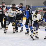 Im Duell zwischen Wipptal und Zell am See flogen wieder die Fetzen. © Oskar Brunner