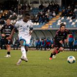 Mamdou Ngom erzielte in dieser Szene sein erstes Tor für Obermais. Zum Sieg reichte es aber nicht. © P. Schwienbacher