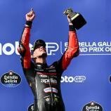 Marco Bezzecchi jubelte auch in Brasilien. © APA/afp / EVARISTO SA