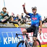 Mathieu van der Poel hat groß aufgezeigt. © APA/afp / MAARTEN STRAETEMANS