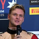 Mick Schumacher hat es in die USA gezogen. © AFP / SAEED KHAN