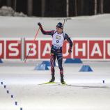 Sturla Holm Laegreid gewann den Massenstart in Kontiolahti. © ANSA / Kimmo Penttinen