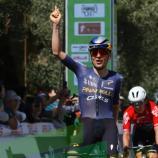 Ein strahlender Etappensieger in Arco. © Tour of the Alps