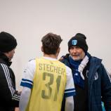 FCO coach Flavio Toccoli congratulates Tizian Stecher on his brace, but has to be content with a point. © P. Schwienbacher