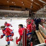 In Wolkenstein herrscht pure Eishockey-Euphorie. © Matthäus Kostner