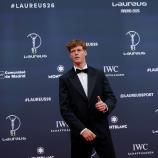 Jannik Sinner bei den Laureus Sport Awards in Madrid. © APA/afp / OSCAR DEL POZO