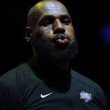 Lakers-Superstar LeBron James polterte. © APA / HARRY HOW