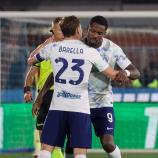 Nicolo Barella (links) jubelt mit Marcus Thuram. © ANSA / Roberto Bregani
