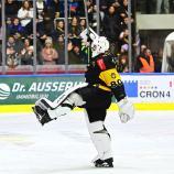 Überragend: Eddie Pasquale im Tor der Wölfe. © HC Pustertal