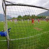 Der SportNews-Spitzler ist wieder da: An diesem Wochenende waren unsere Kameras bei den Oberliga-Partien Gröden gegen Partschins (0:3), Tramin gegen Bozner FC (2:3) und Terlan gegen Olimpia Meran (0:2) vor Ort. Vor allem das dritte Tor von Bozner-FC-Ass Mattia Zeni nach einer herrlichen Eckballvariante war sehenswert. © stol