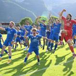 Bei den Fußballern des SSV Bruneck herrscht grenzenloser Jubel. © DLife