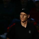 Der große Gejagte in Paris: Jannik Sinner. © AFP / FILIPPO MONTEFORTE