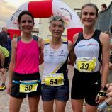 Heidi Pfeifer, Siegerin Annelise Felderer und Anna Hofer (v.l.n.r.). © ASV Jenesien